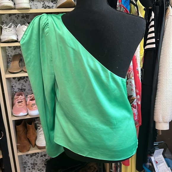 EXPRESS TOP - Picture 3 of 9